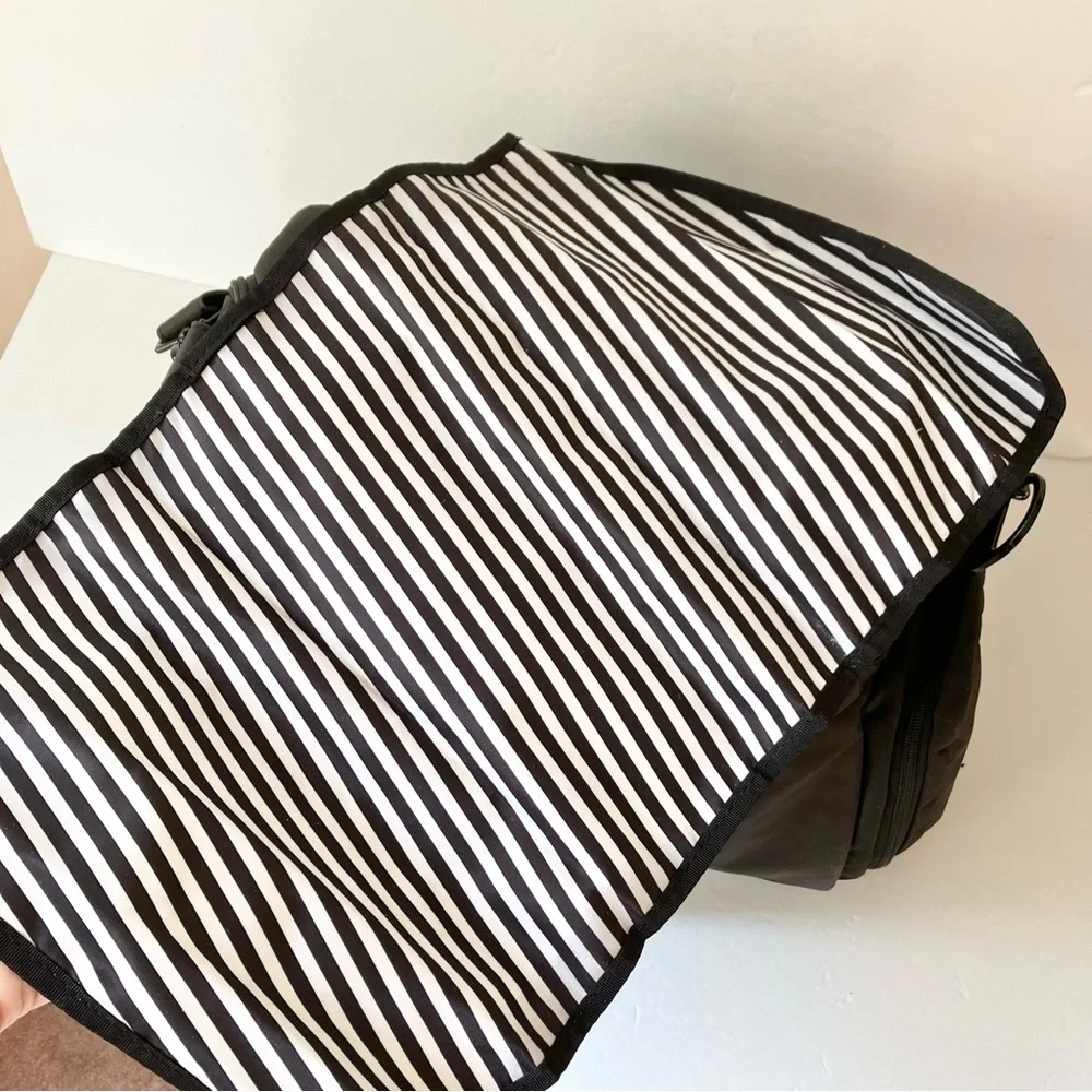Jujube Be‎ Pumped Black Insulated Breast Pump Diaper Bag
